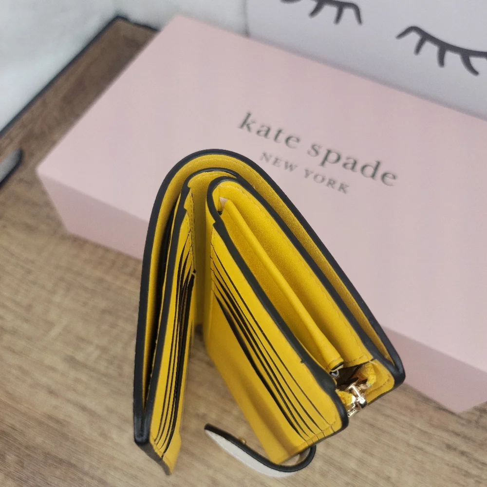 🐝Kate Spade Honey Bee Bifold Wallet Parchment NWT - Picture 10 of 16